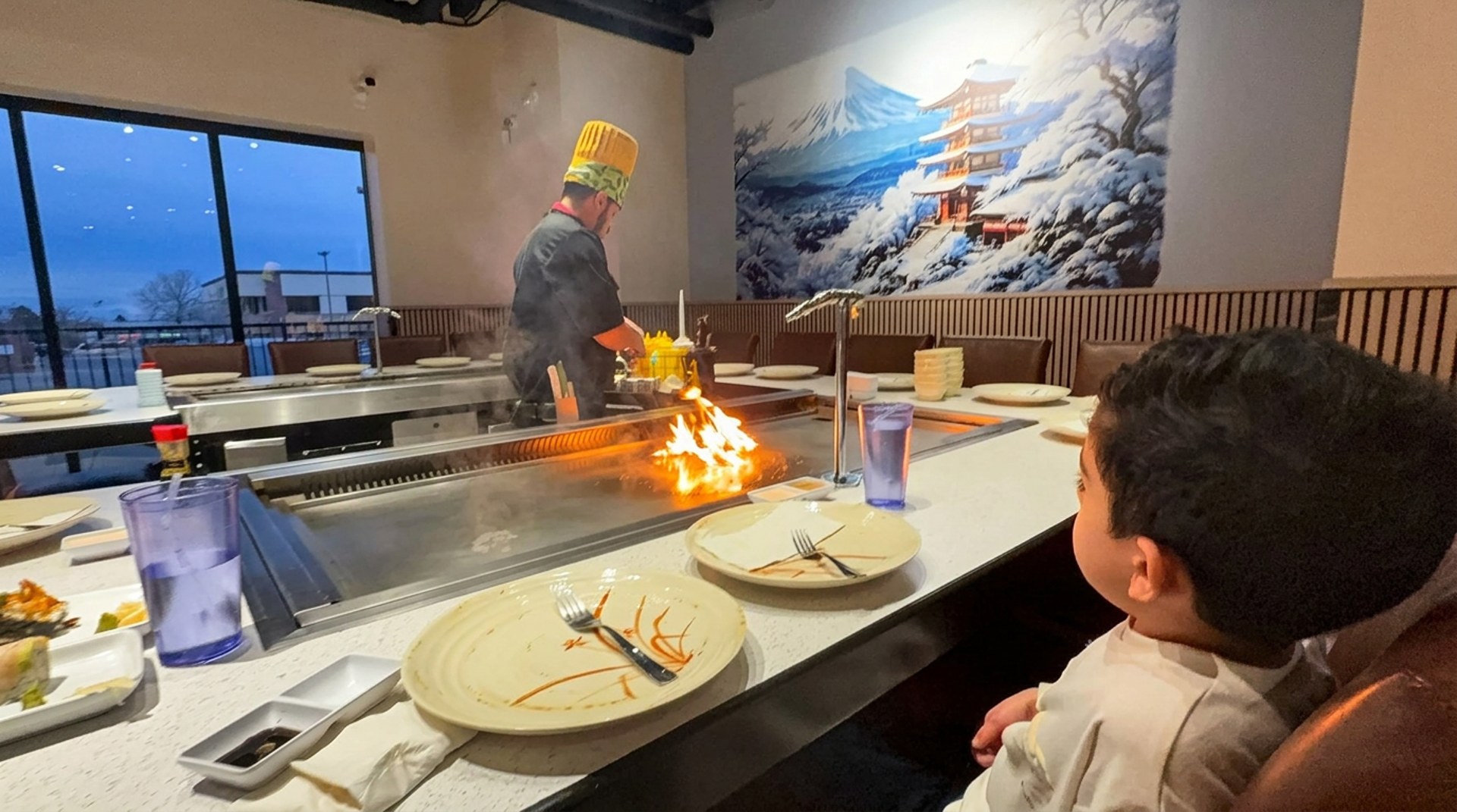 Dining Policies & Service Charge